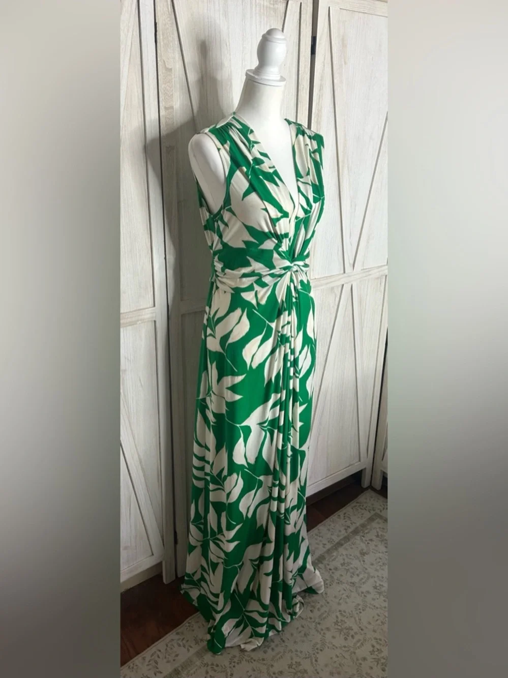 Eliza J EUC Twist Front Green White Sleeveless Leaf-Print Maxi Dress Sz 16 Boho